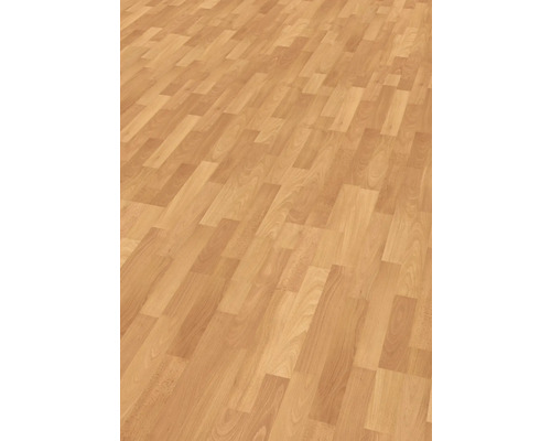 Trägolv med laminatutseende.