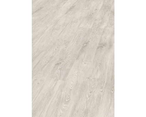 Ljust laminatgolv med träutseende