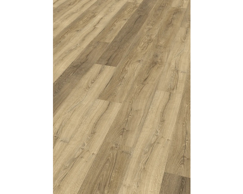 Lagt laminat med träutseende