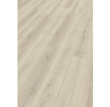 Ljust laminatgolv med träutseende