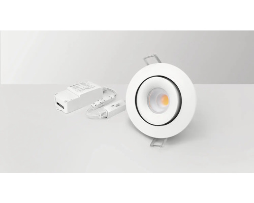 Infälld spotlight med LED-teknik och tillhörande drivdon