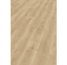 Lagt laminat med träutseende.