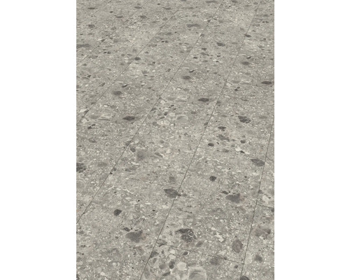 Detaljbild av plattor med terrazzomönster