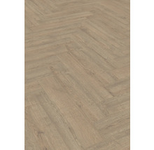 Laminatgolv lagt i fiskbensmönster