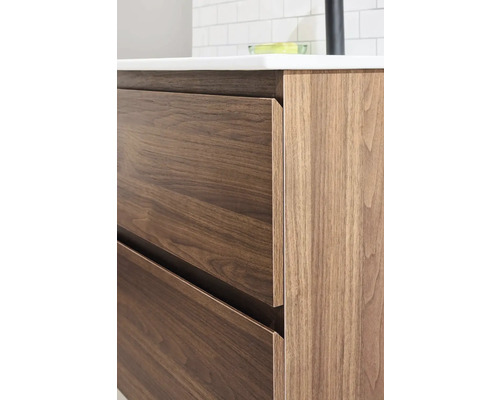 Tvättställsskåp med lådor i träutseende