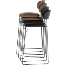 Stapel med barstolar med metallram och vadderade säten.