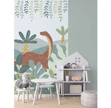 Barnrum med dinosaurietapet, bord, stol och hylla i husform