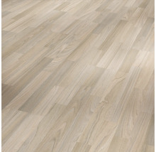 Ljust laminatgolv med träutseende