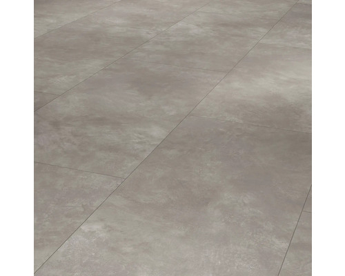 Golvyta med grå keramiska plattor