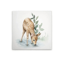 Målning av ett rådjurskid som dricker vatten