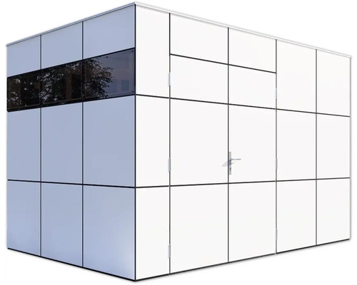 Modernt trädgårdshus med fönster och dörr