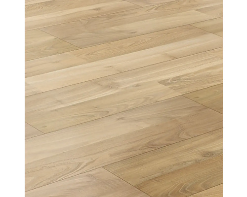 Ljust trägolv med ådring