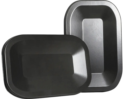 Två svarta, rektangulära planteringslådor i plast