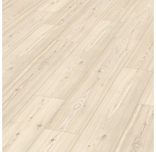 Golv med träutseende