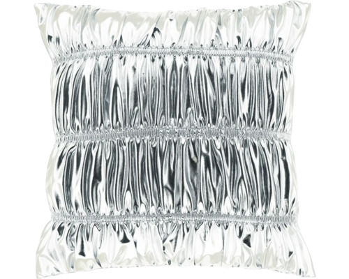 Silverfärgad kudde med rynkad design