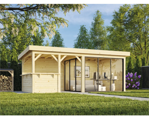 Trädgårdshus i trä med glasfront och sidobyggnad i trädgården.