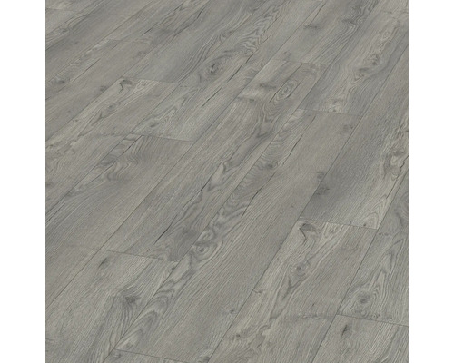 Grått laminatgolv med trästruktur