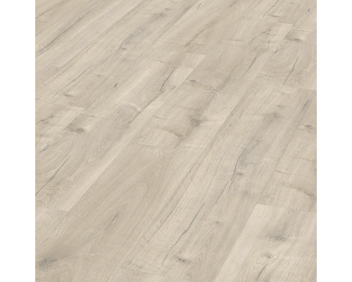 Ljust laminatgolv med träutseende