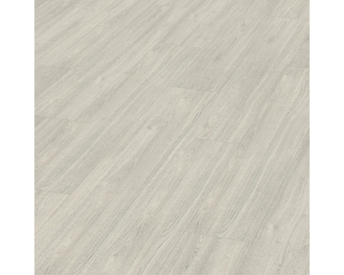 Ljust laminatgolv med träutseende