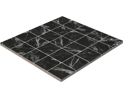 Fyrkantig mosaikplatta med marmorstruktur