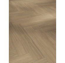 Laminatgolv lagt i fiskbensmönster