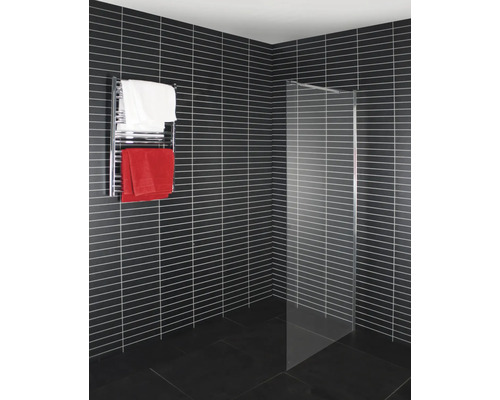 Duschvägg ARROW Wall 75 aluminium matt klarglas 710-730 mm vändbar 7377103 Badrum med svart kakeldesign, duschvägg och handdukstork med handdukar