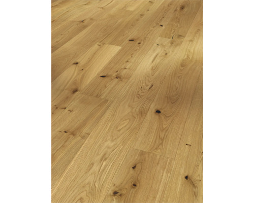 Provbit: Parkettgolv PARADOR oljad ek Trägolv av ek med kvistar