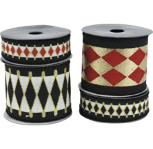 Dekorativt band med rombmönster på spolar