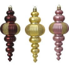 Tre droppformade julgranskulor för juldekoration