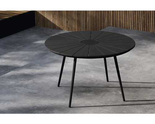 Runt trädgårdsbord med tre ben