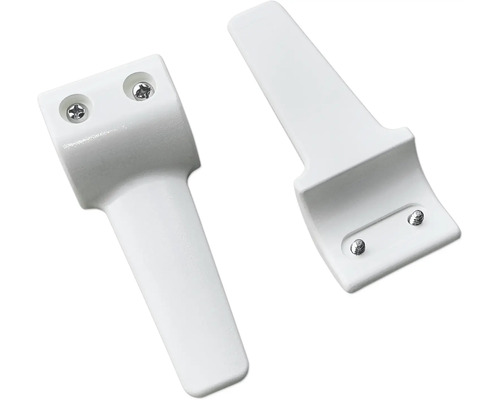 Två vita fästen med skruvar för montering
