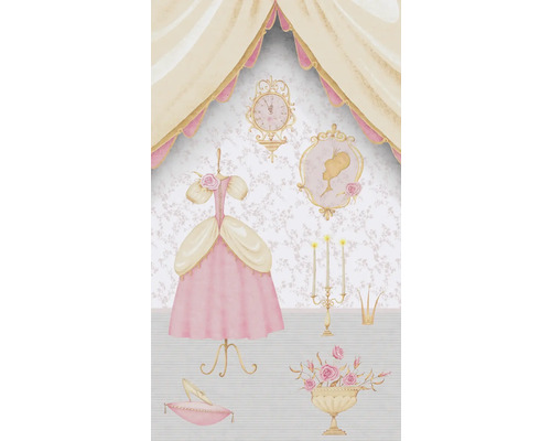 Illustration av en scen med prinsessmotiv, inklusive klänning, klocka, spegel och krona