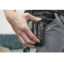 Wiha logotyp. Bitssats FlipSelector Standard i byxficka.