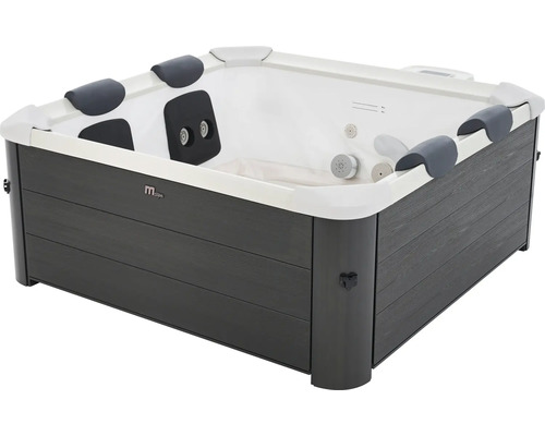 Fyrkantig bubbelpool med grå träpanel och nackstöd