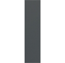 Grå väggpaneler med vertikala ribbor