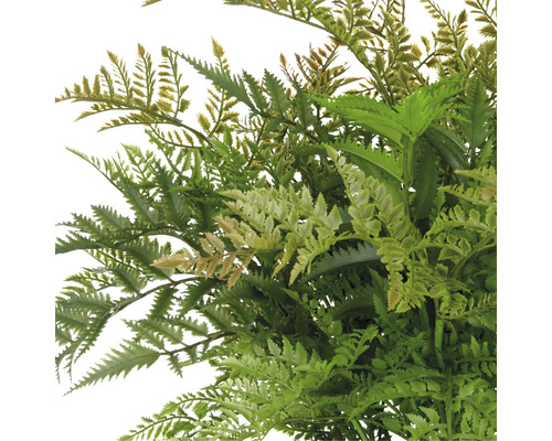 Konstgjord ormbunksbuske med gröna blad