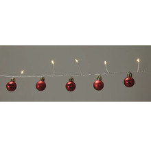 Ljusslinga med röda julgranskulor