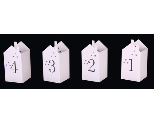 Lykta LAFIORA Advent 9x18cm 4-pack vit Fyra numrerade presentpåsar i form av ett hus med stjärnmönster.