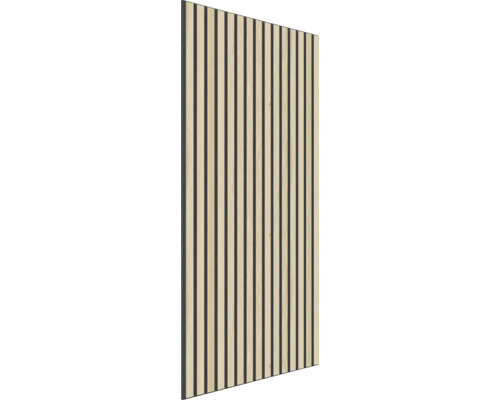 Träpanel med ljusa träribbor och mörka akustiska tygremsor