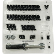 Sortiment med skruvar, muttrar och verktyg i transparent plastförpackning