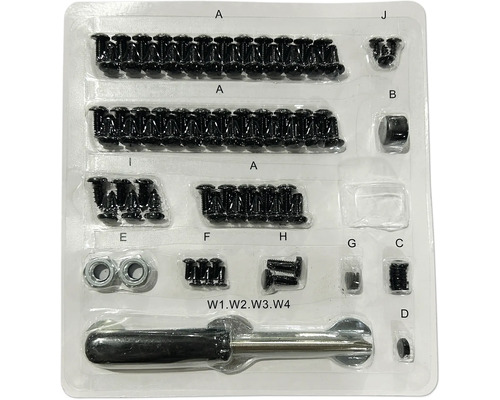 Sortiment med skruvar, muttrar och verktyg i transparent plastförpackning