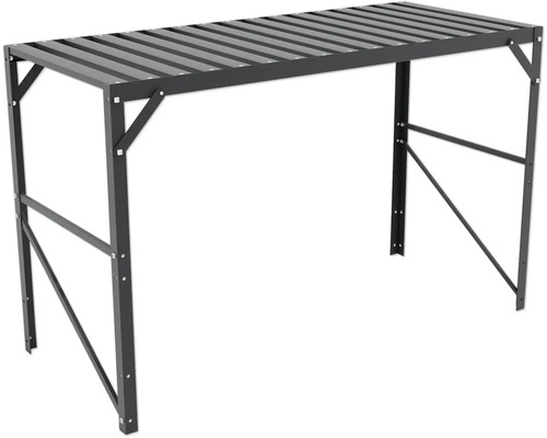 Kraftigt stålhylla med hyllplan