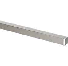 Metallstång med kvadratisk profil