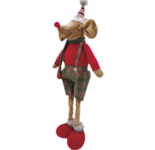 Dekorativ tygmus med rutiga byxor, röd tröja, halsduk och mössa