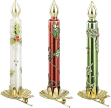 Tre fönsterljusstakar med klämfot, dekorerade med växtmotiv