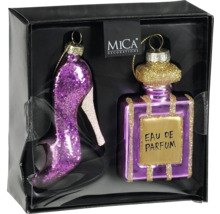 Förpackning med två Mica Decorations julgranskulor i form av en högklackad sko och en parfymflaska
