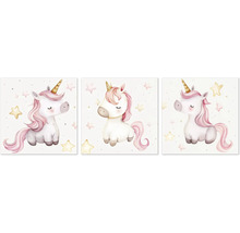 Illustration med tre enhörningar och stjärnor