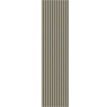 Träpanel med vertikala lameller