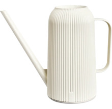 Vattenkanna med lång pip och handtag