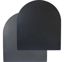 Två svarta rumsavdelare med rundade överkanter.